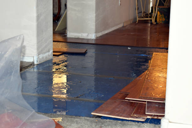 Professional Emergency Water Damage Restoration technician working in Cornelius, NC